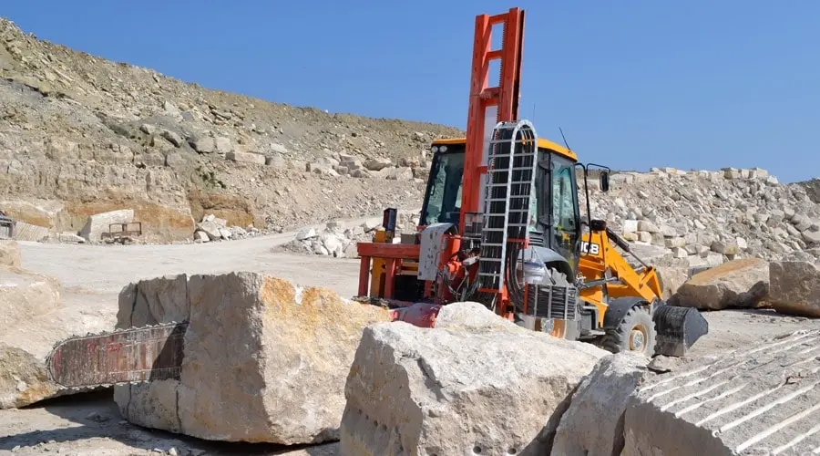 portland-limestone-blocks-jcb-sawing Portland stone dimension block sawn