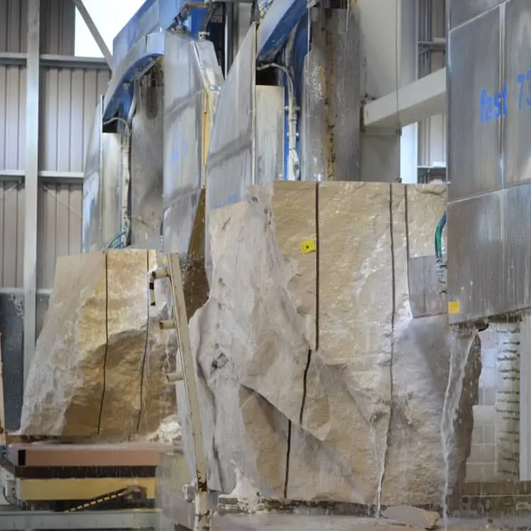 Portland limestone primary wire saw cutting